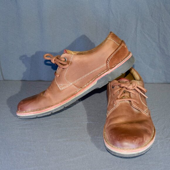 Clarks Men's 9.5 Brown Leather Edgewick Plain Derby Casual Shoes - Picture 2 of 7